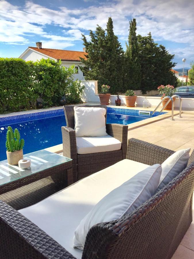 Apartments Mare Punat Exterior photo