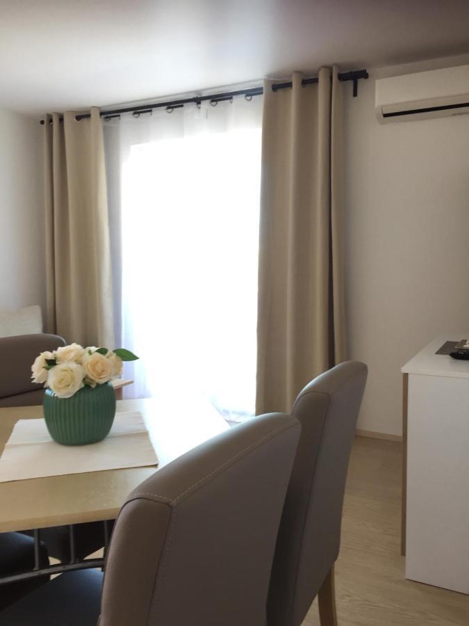 Apartments Mare Punat Exterior photo