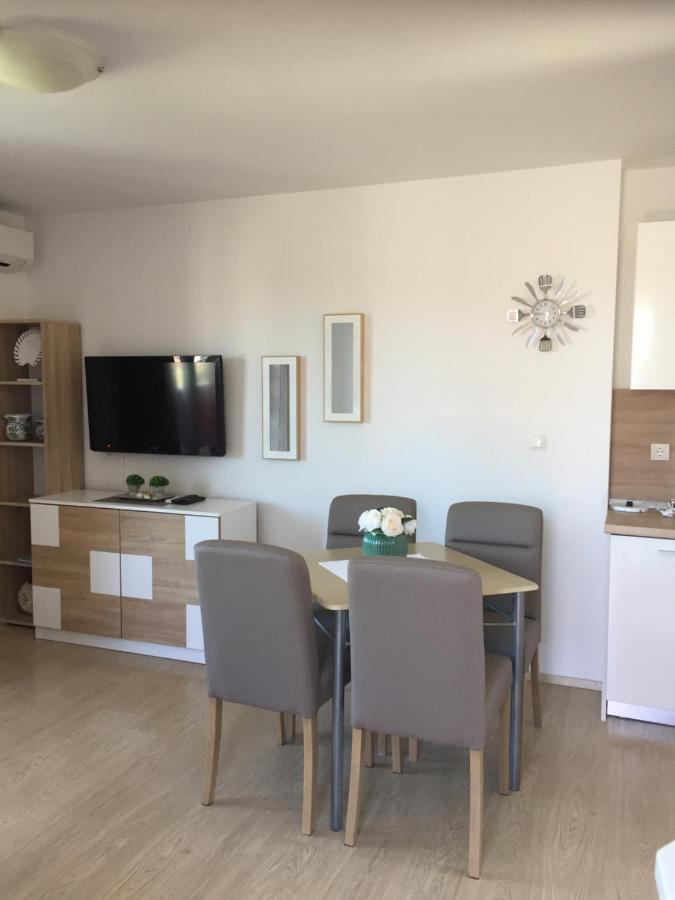 Apartments Mare Punat Exterior photo