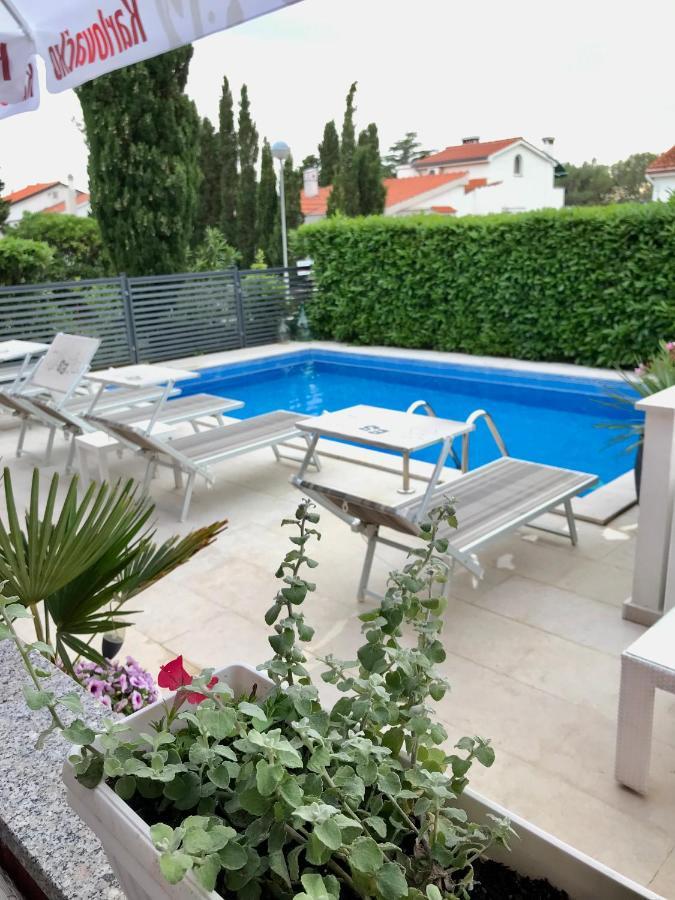 Apartments Mare Punat Exterior photo